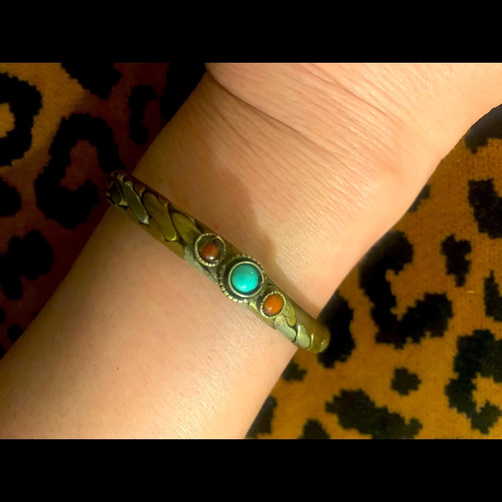 CUFF BRACELET